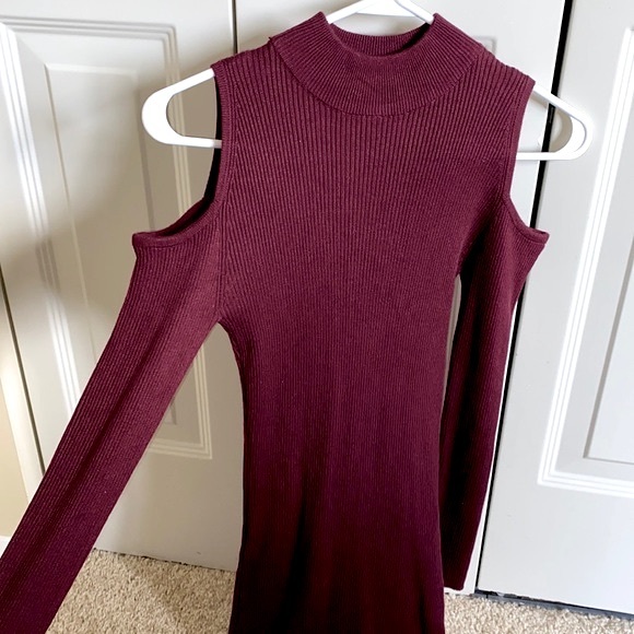 Forever 21 Dresses & Skirts - nwot forever 21 cold shoulder mini dress